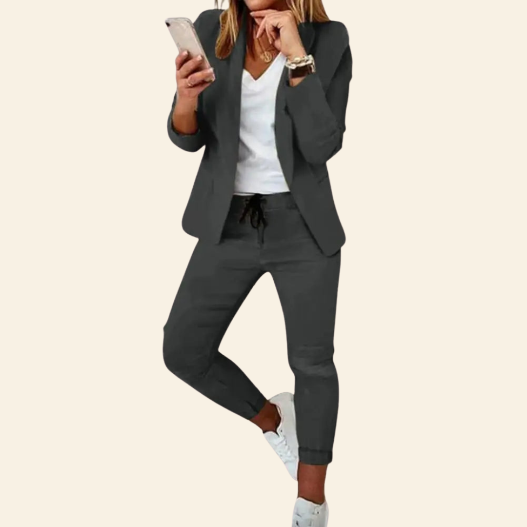 Classy and Confident Pantsuit
