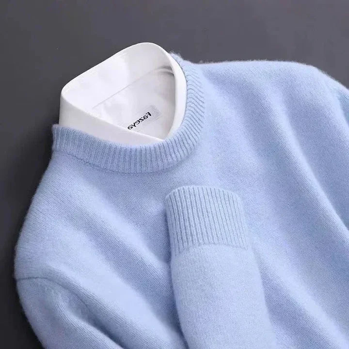 Classic Men's Sweater - Luxurious Comfort