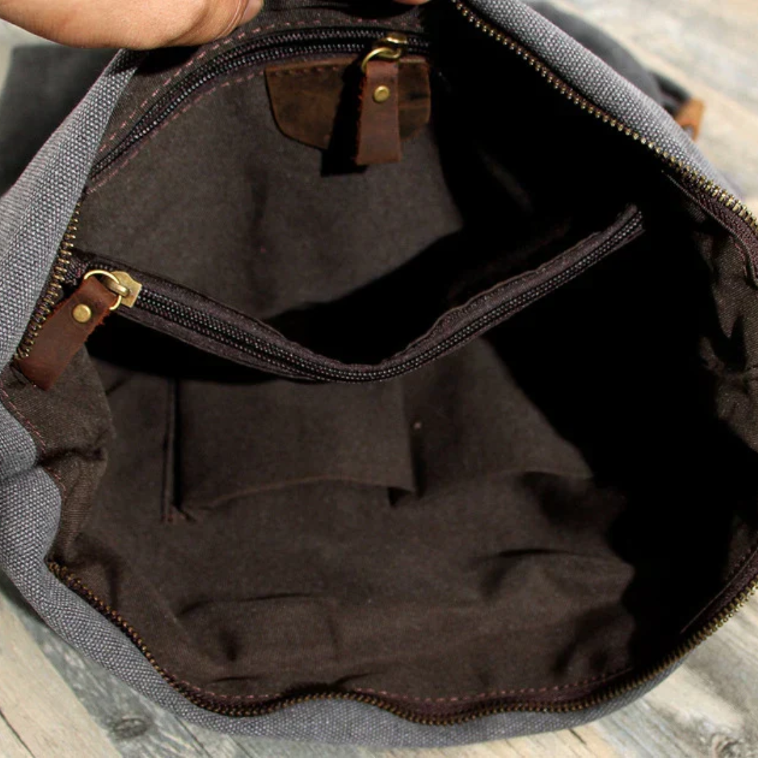 Comfortable and Stylish Shoulder Bag with Soft Exterior