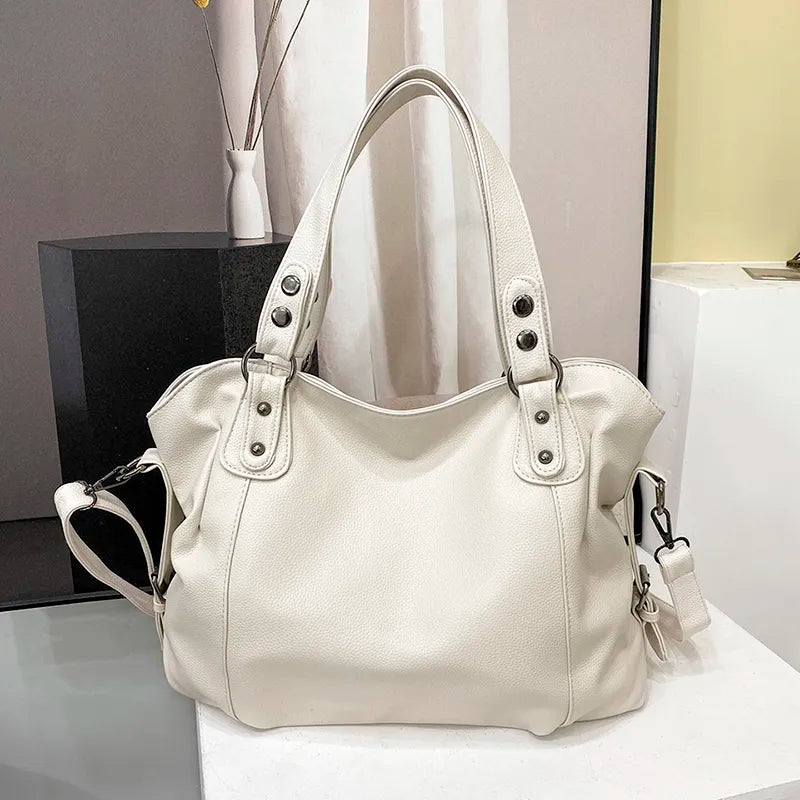 Elegant and Spacious Tote Bag