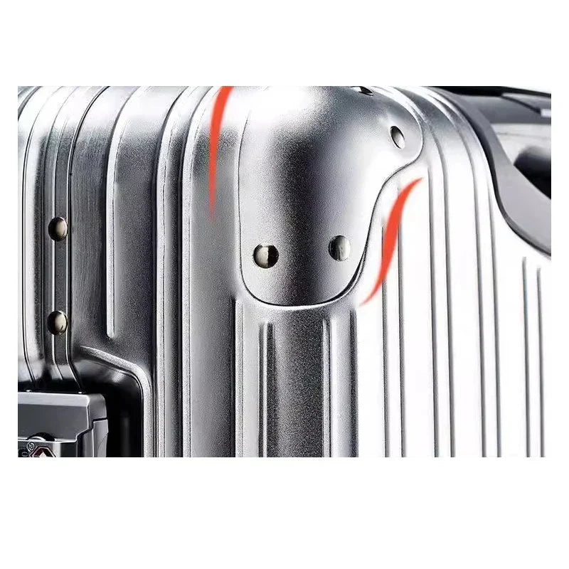 Elegant Hardshell Suitcase – Durable & Comfortable