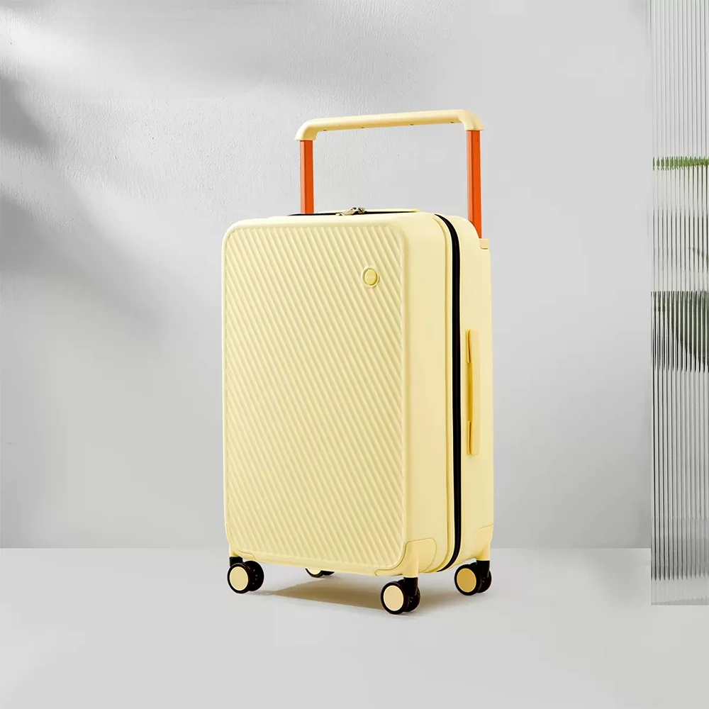 Hardshell Suitcase with Wide Handle – Sturdy & Comfortable Travel