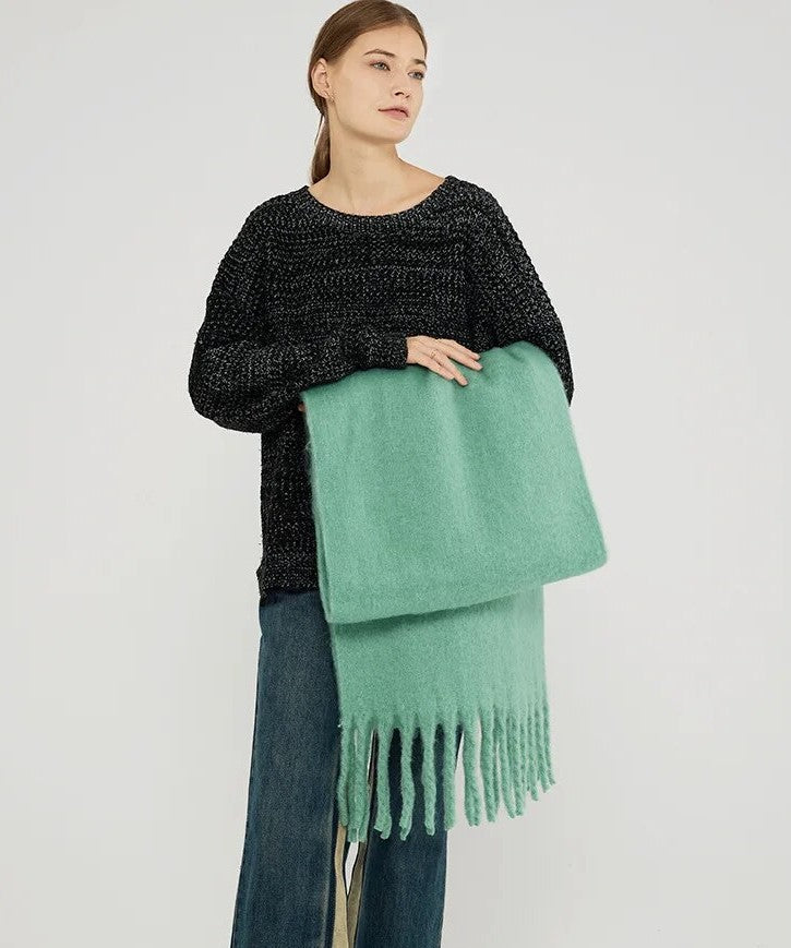 Luxurious Warm Scarf