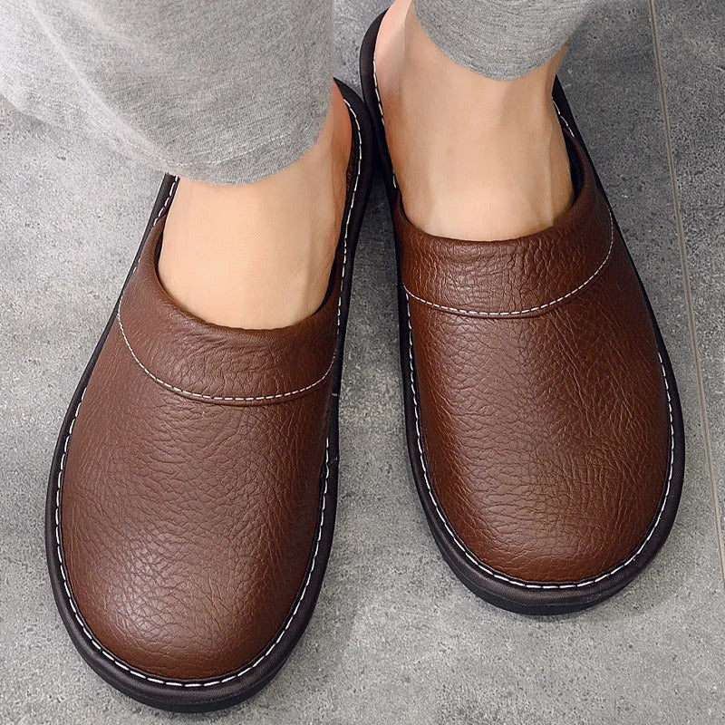 Men's Comfortable Slippers – Elegance & Relaxation
