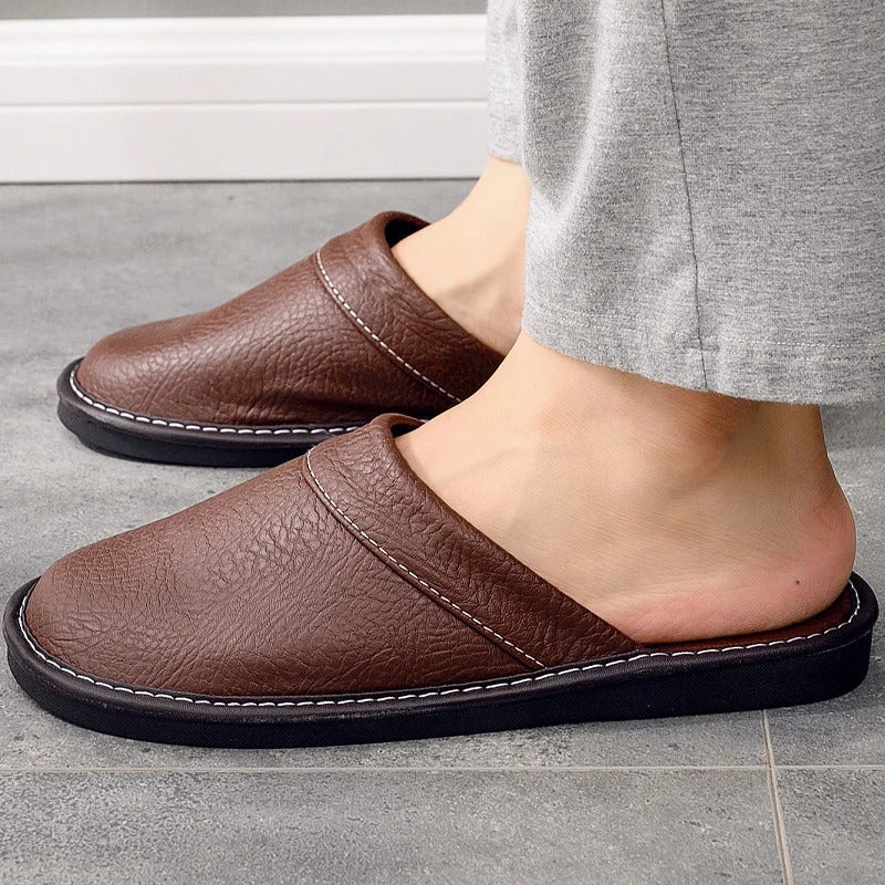 Men's Comfortable Slippers – Elegance & Relaxation