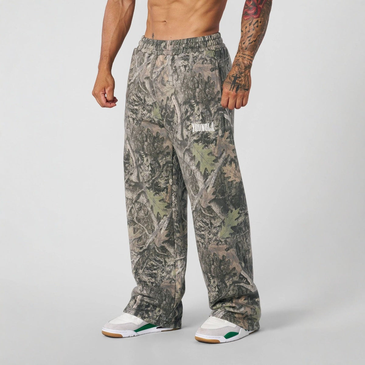 Men's Loose-Fit Camouflage Joggers with Elastic Waistband and Thigh Logo