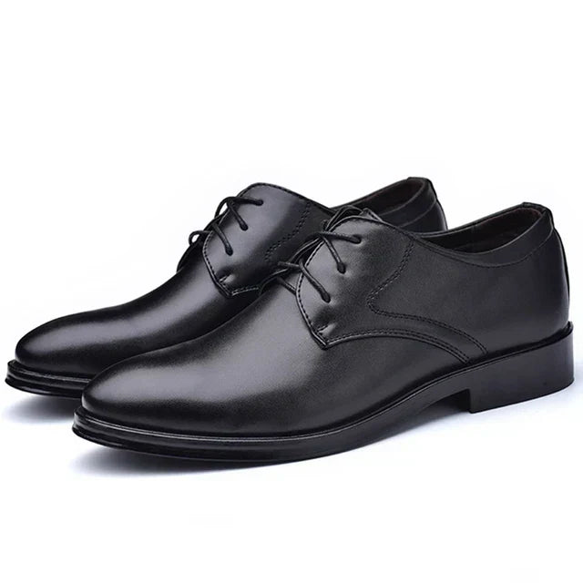 Men's Oxford Shoes with Comfortable Outsole
