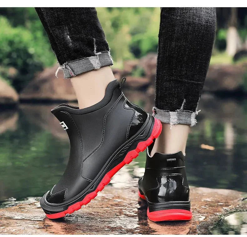 Men's Waterproof Terrain Boots with Insulated Sole