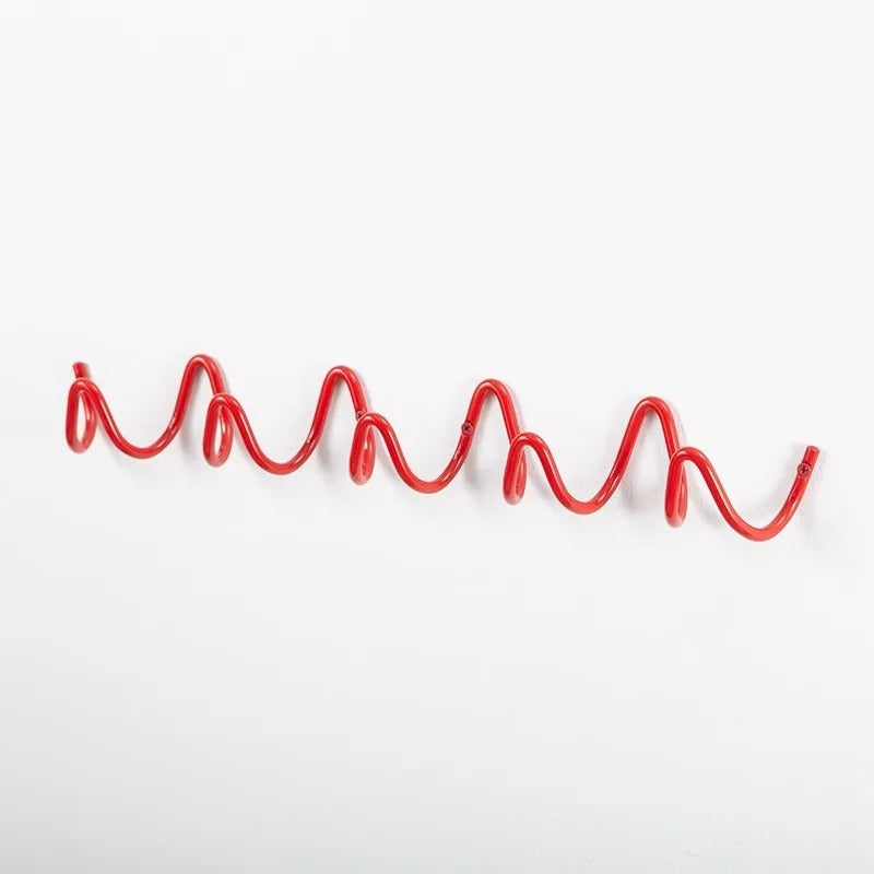 Modern Wavy Wall-Mounted Coat Rack – Stylish Multi-Hook Wall Coat Rack