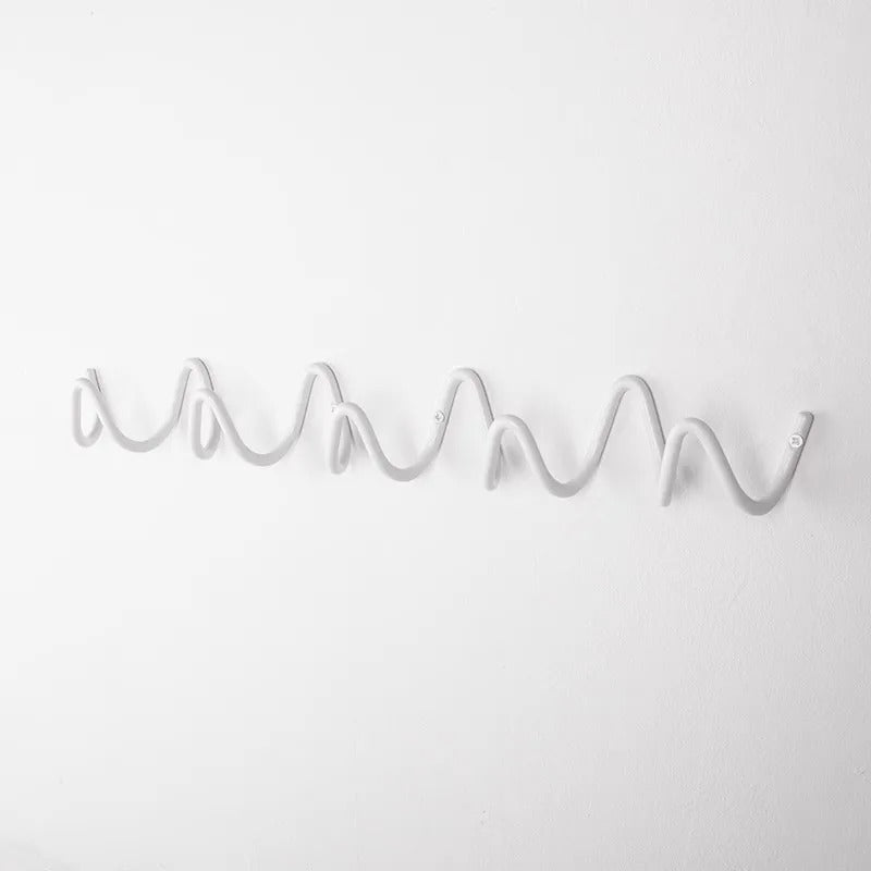 Modern Wavy Wall-Mounted Coat Rack – Stylish Multi-Hook Wall Coat Rack