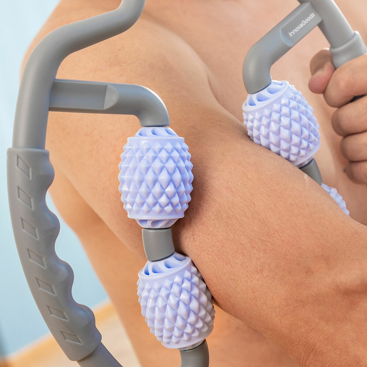 Muscle Massage Roller with 360° Rotating Pressure Points - Ergonomic Design