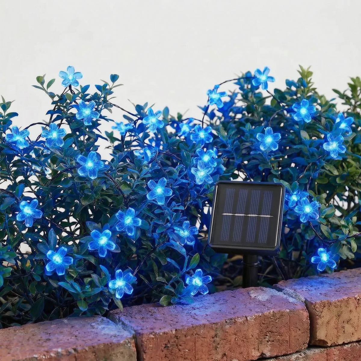 Outdoor Solar LED Flower String Lights for Garden