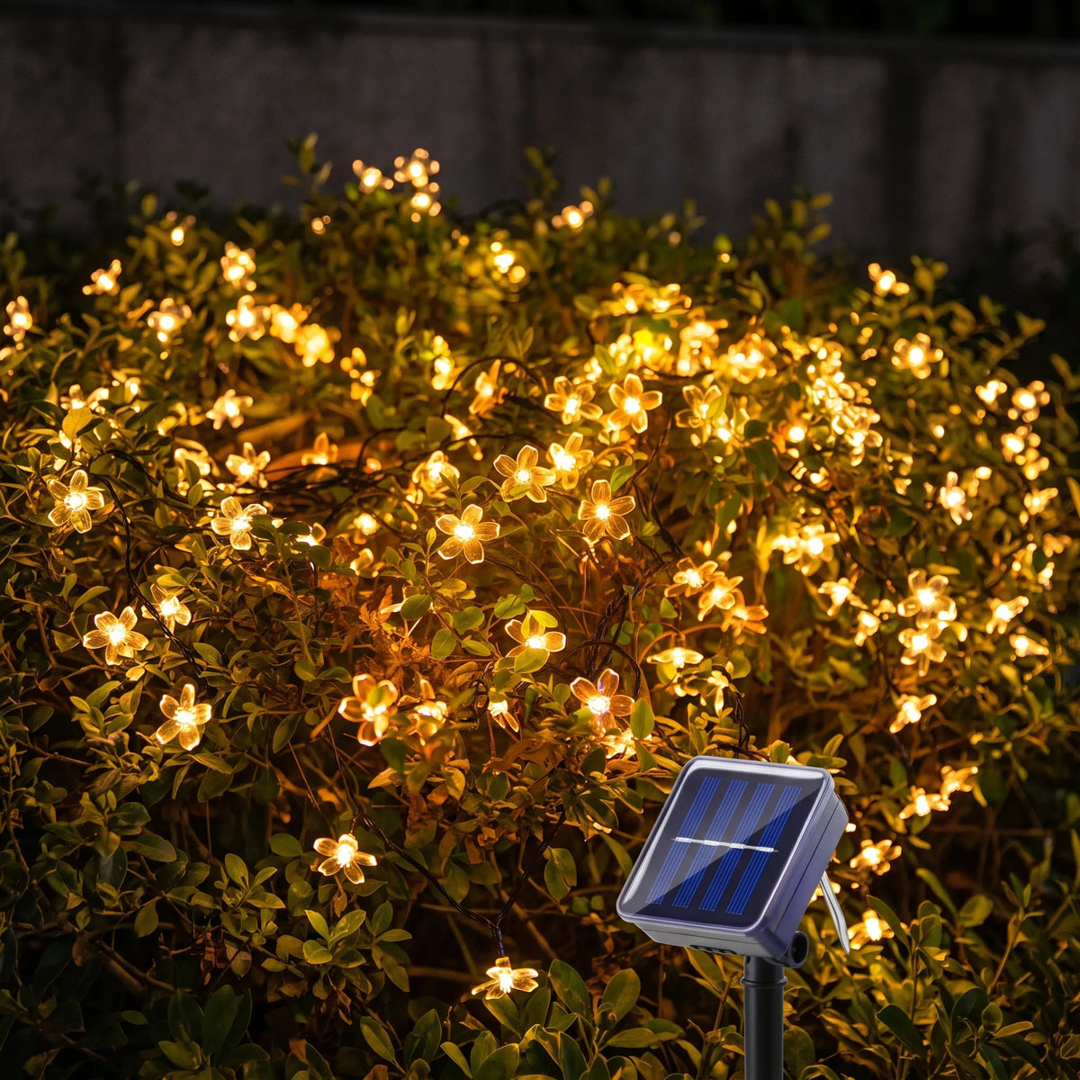 Outdoor Solar LED Flower String Lights for Garden