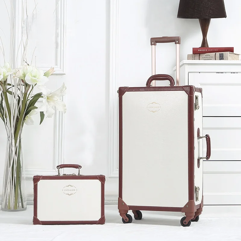 Retro Hardshell Suitcase Set with Wheels and Combination Lock