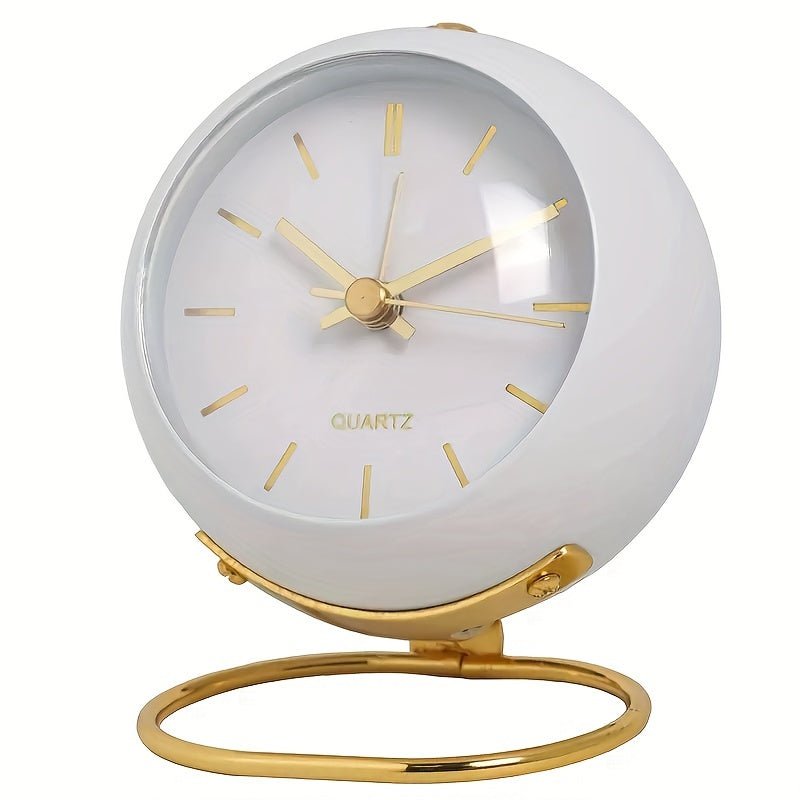 Retro Silent Alarm Clock – Vintage Metal Analog Clock with Night Light