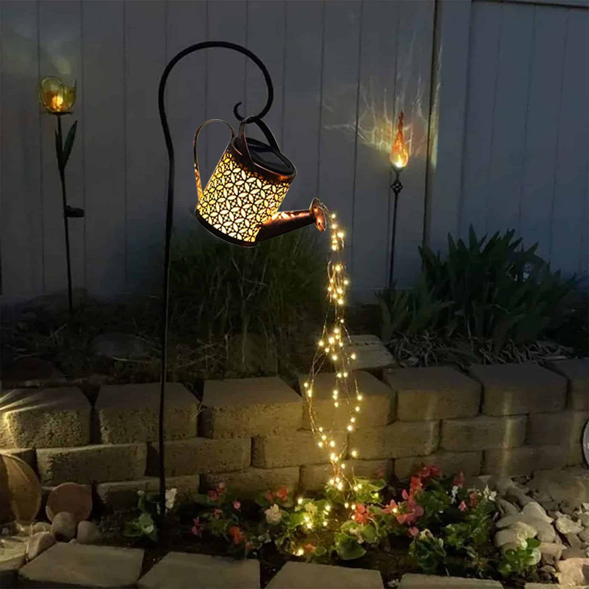 Solar-Powered Watering Can LED Garden Lamp