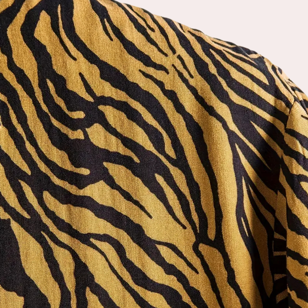 Unisex Tiger Print Shirt – Stylish Button-Down for Summer
