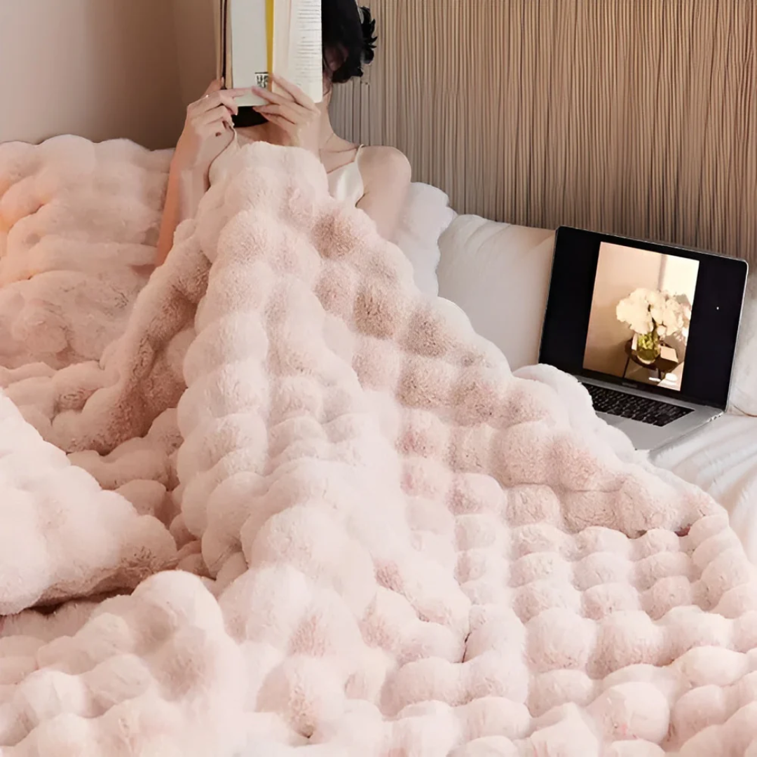 Unmatched Comfort and Elegance Blanket