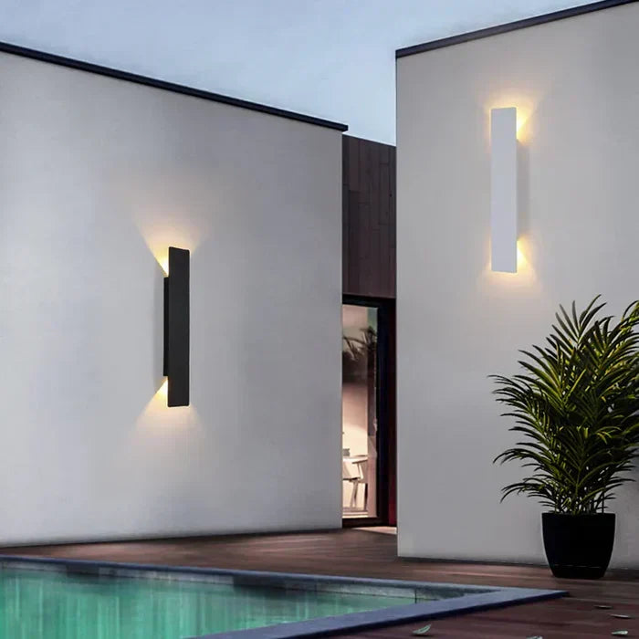 Weatherproof Modern LED Outdoor Wall Light – Garden & Patio Lighting