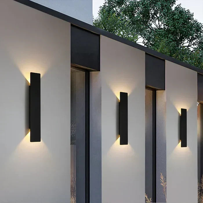 Weatherproof Modern LED Outdoor Wall Light – Garden & Patio Lighting