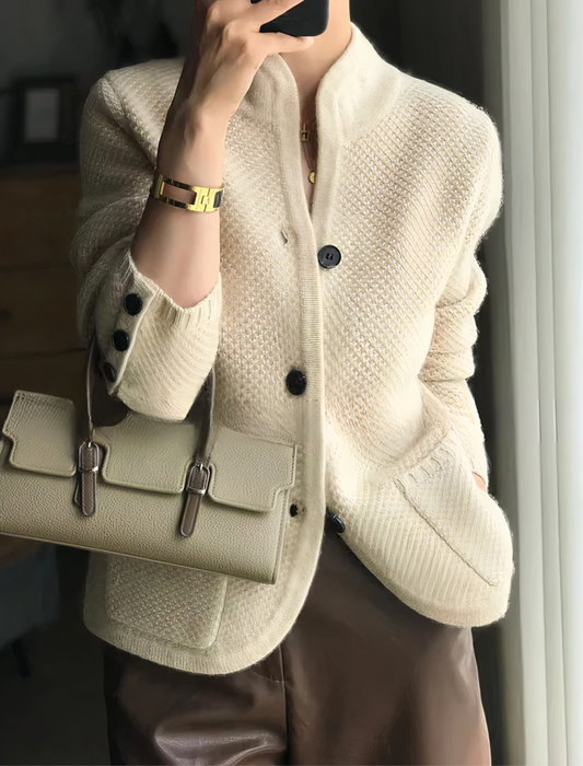 Women's Button-Front Cardigan for an Elegant Style