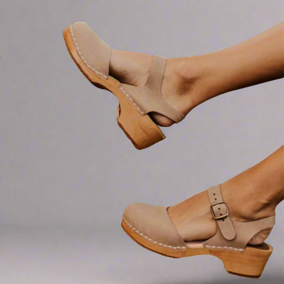 Women's Comfortable Closed-Toe Ankle-Strap Platform Clog Sandals