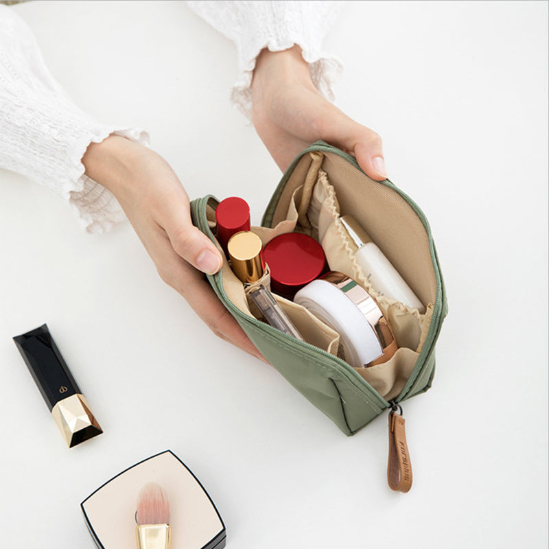 Women's Large-Capacity Travel Toiletry Bag in Multiple Colors