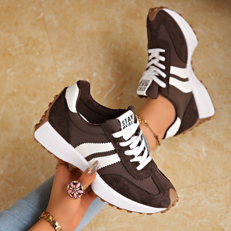 Women's Retro Chunky Platform Lace-Up Sneakers